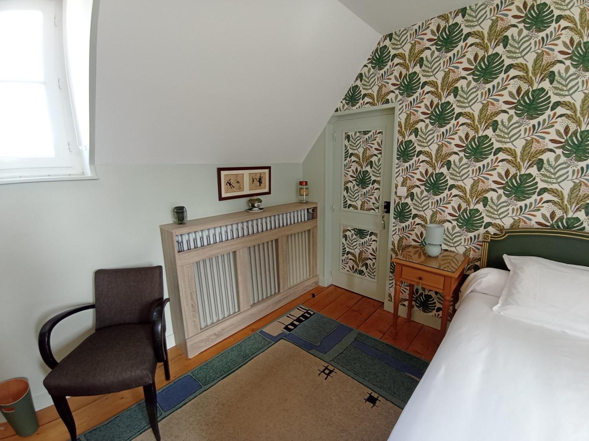 Le Clos Saint-Germain Rugles Екстер'єр фото